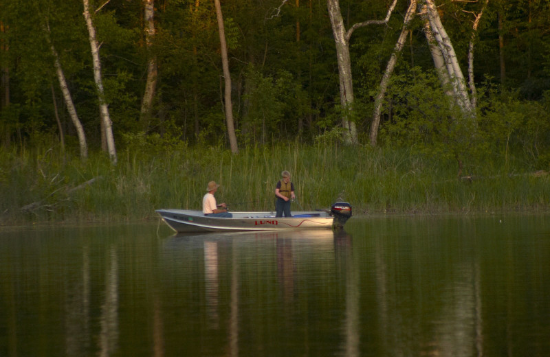 Boating at Pine Terrace Resort.