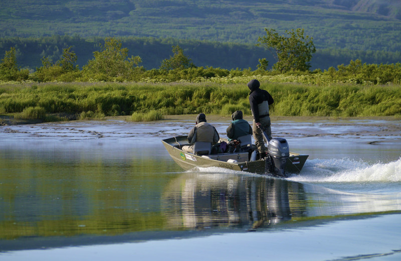 Boating at Alaska Rainbow Lodge.