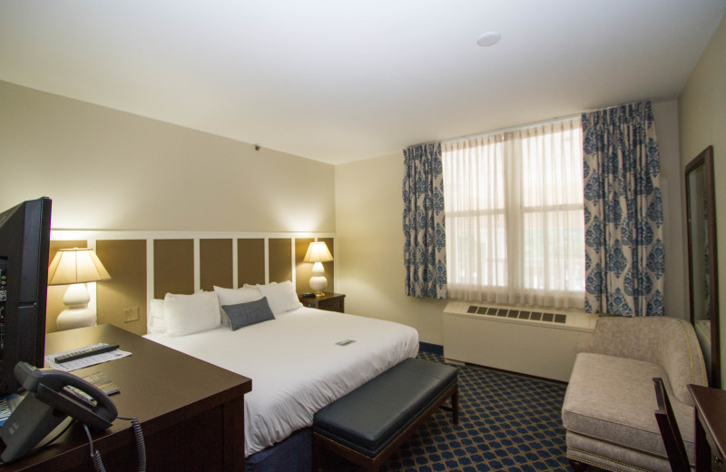 Guest room at Lambuth Inn.