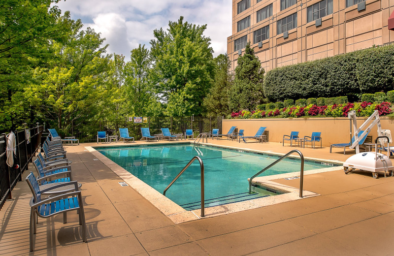 Outdoor pool at St. Louis Marriott West.