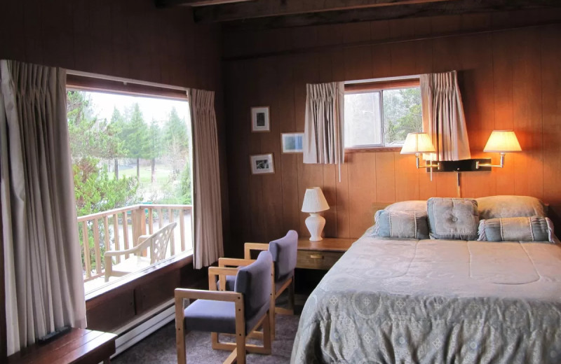 Inn bedroom at Rain Forest Resort Village.