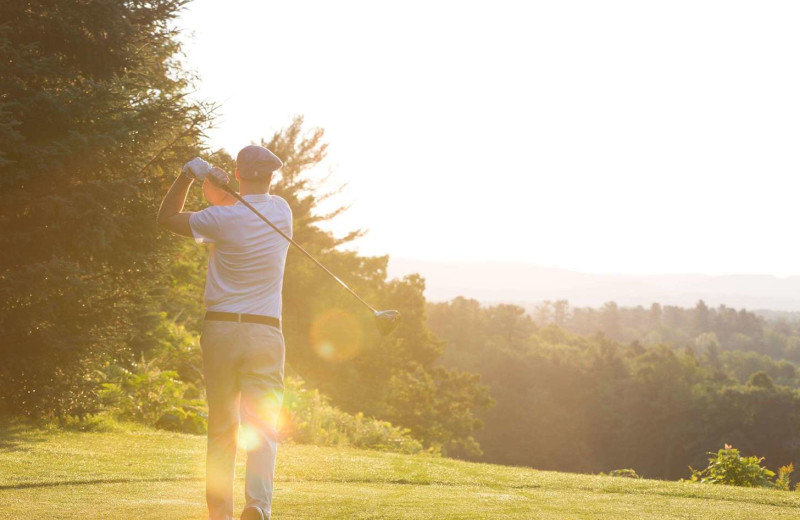 Golf at Fairmont Le Chateau Montebello.