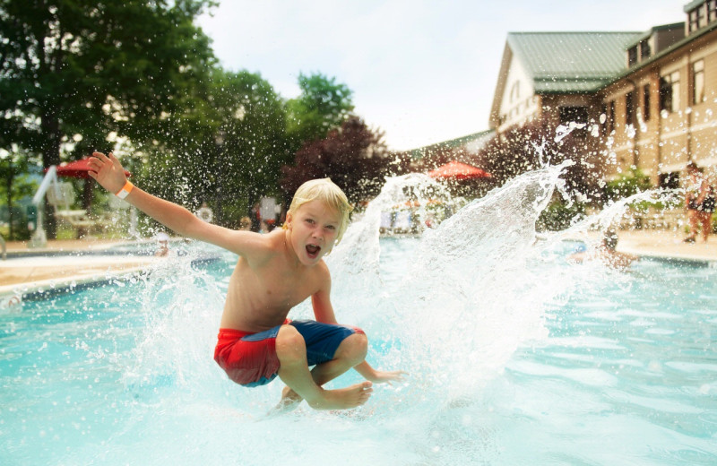 Outdoor pool at Stonewall Resort.