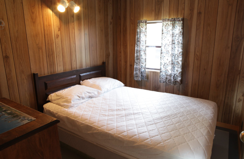 Cabin bedroom at Southview Cottages Resort.