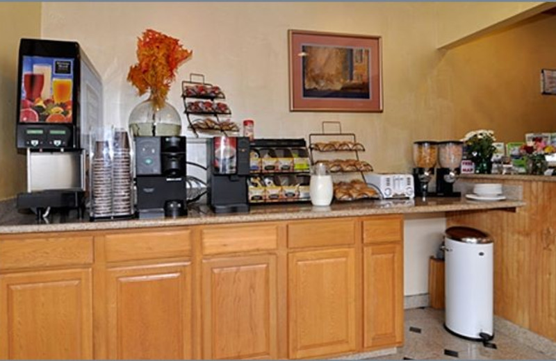 Breakfast at Presidio Inn.