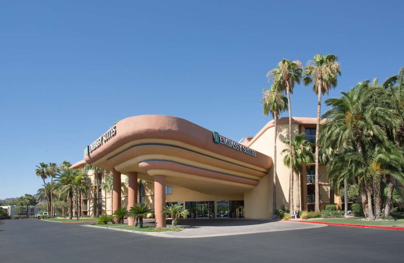 Exterior view of Embassy Suites Phoenix - Biltmore.