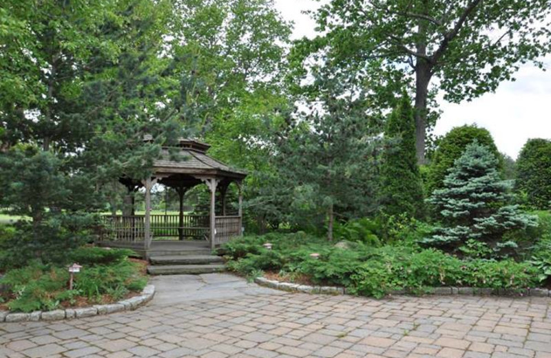 Garden view at Lake Morey Resort.