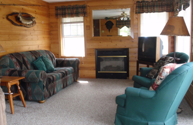 Cabin living room at Golden Rule Resort.