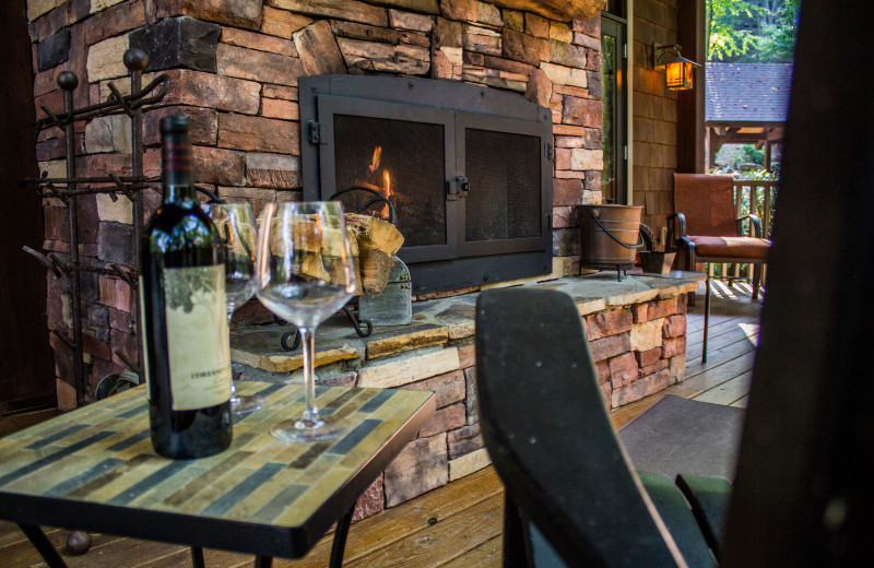Cottage outdoor fireplace, Timber Frame Rentals