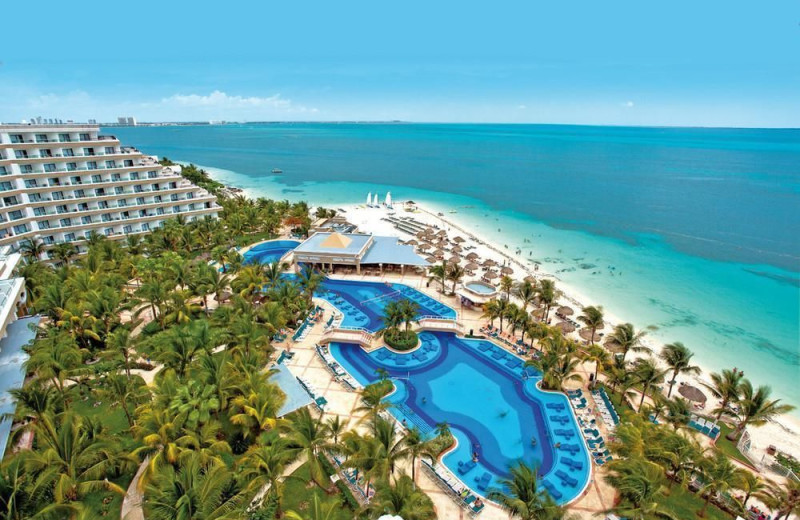 Exterior view of RIU Caribe All Inclusive.