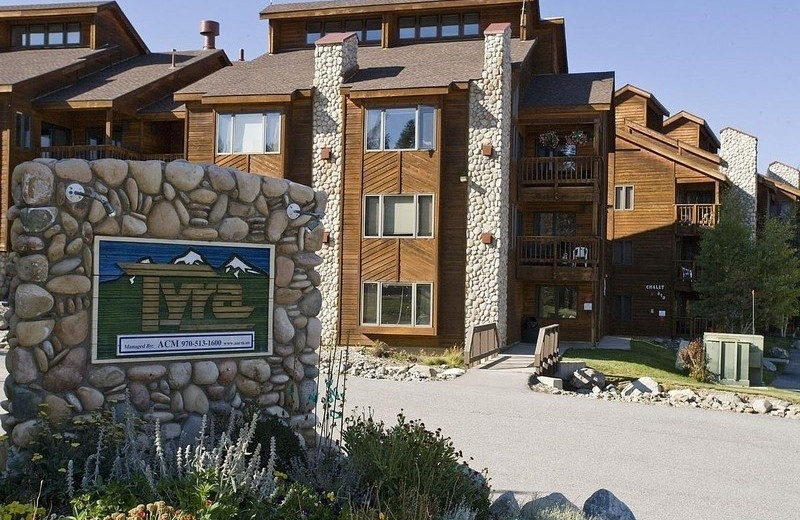 Rental exterior at Summit Vacations.