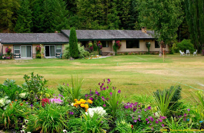 Exterior view of Ecotours-BC.com.