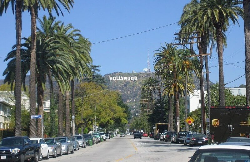 Hollywood sign at Santa Clarita Motel.