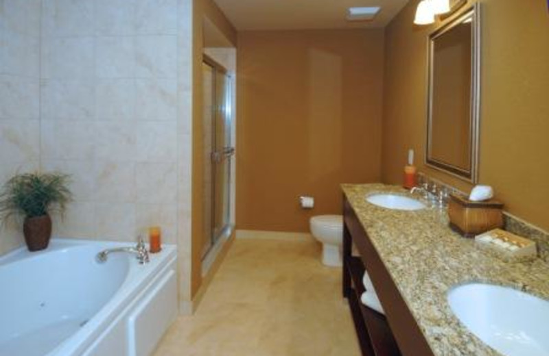 Guest bathroom at Lake Eve Resort.