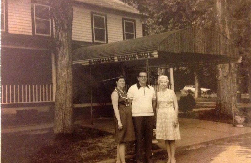 Old photo of Baumann's Brookside Summer Resort.