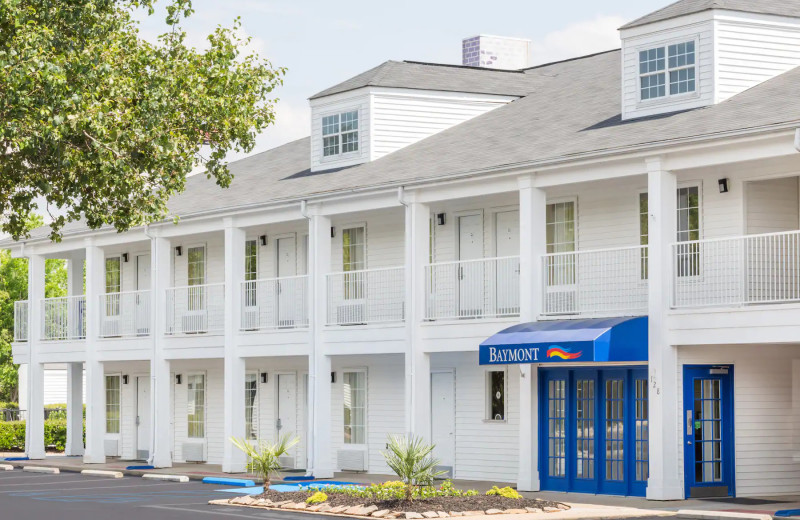 Exterior view of Baymont by Wyndham Anderson Clemson.