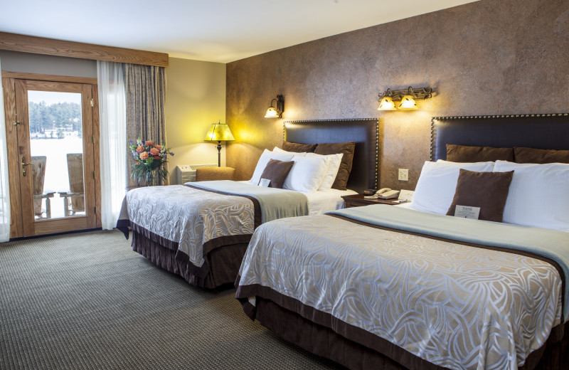 Two bed guest room at Golden Arrow Lakeside Resort.