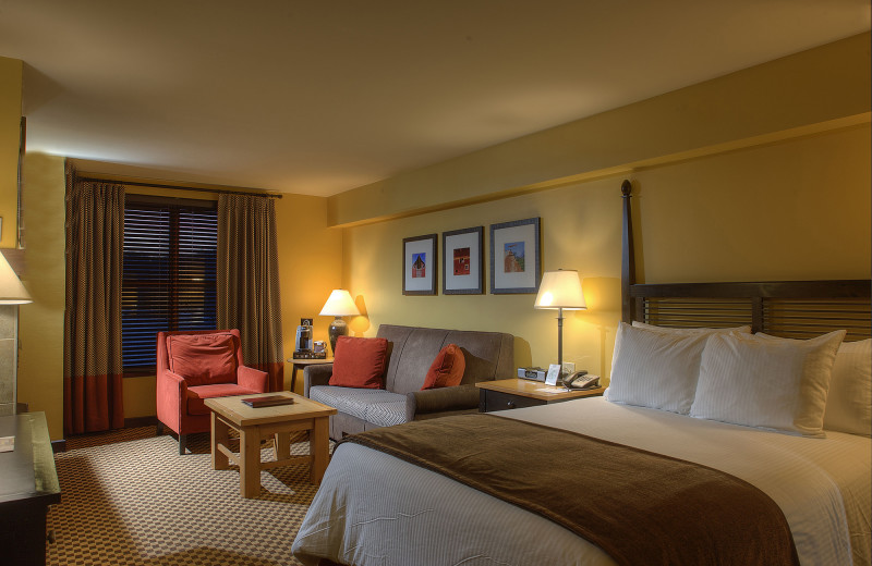 Guest bedroom at Bear Creek Mountain Resort.