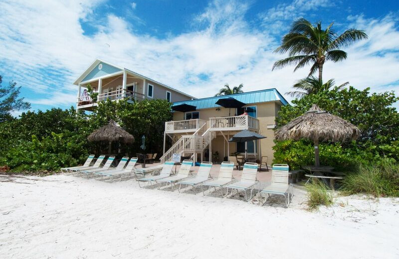 Exterior view of Anna Maria Island Inn.