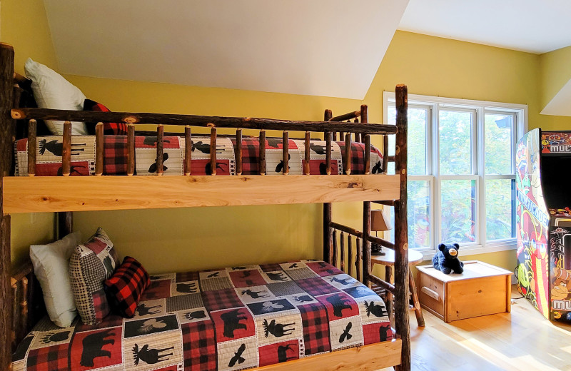 Bedroom at American Patriot Getaways - Checkered Bear Lodge.