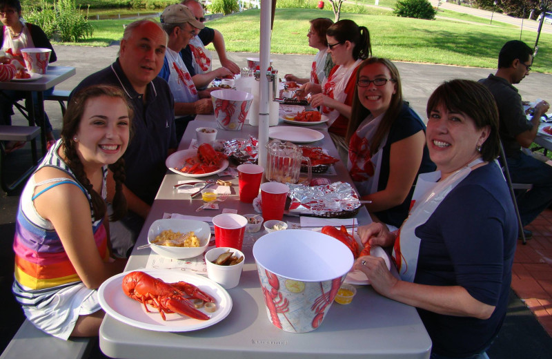 Groups at Bay Leaf Cottages & Bistro.