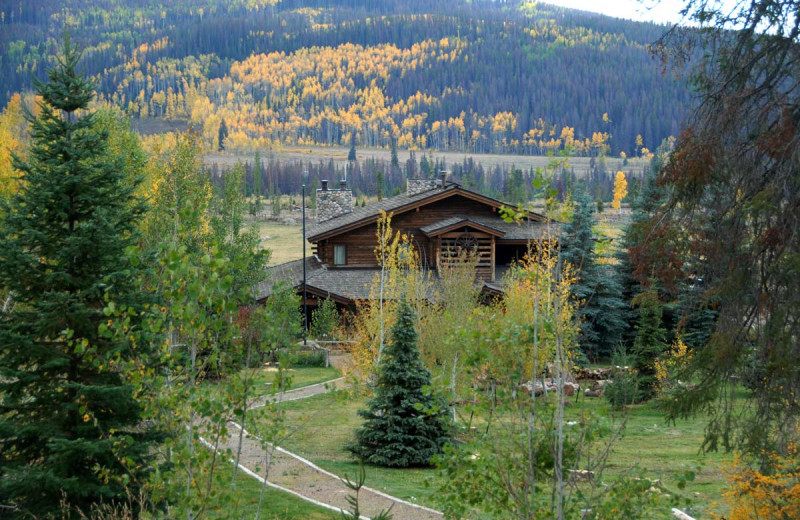 Exterior view of Vista Verde Ranch.