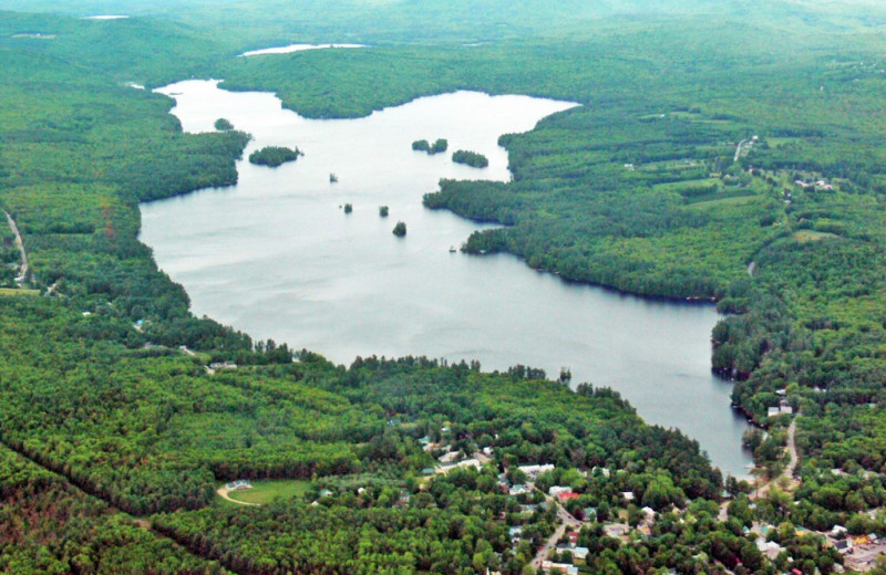 Aerial view of Highland Lake Resort.