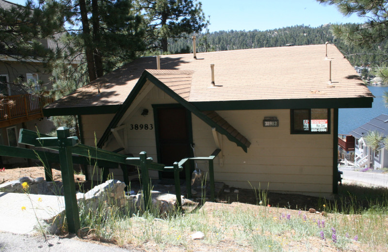 Cabin exterior at Honey Bear Lodge & Cabins.