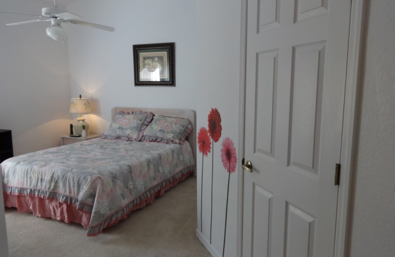 Rental bedroom at Orlando Sunshine Villas.