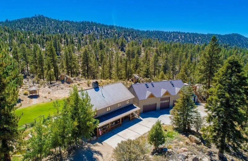 Exterior view of Big Bear Lake Cabins @ Cienaga Creek Ranch.