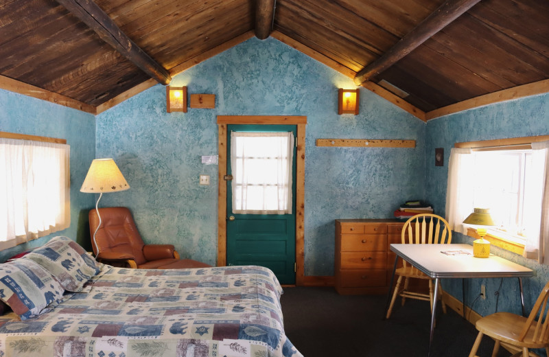 Cabin bedroom at Woods Landing.