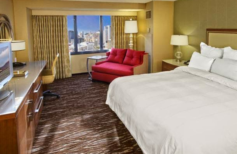 Guest room at San Francisco Marriott.