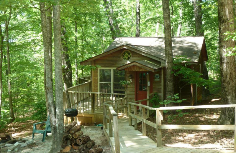 Cabin exterior at Mountain Rest Cabins and Campground.