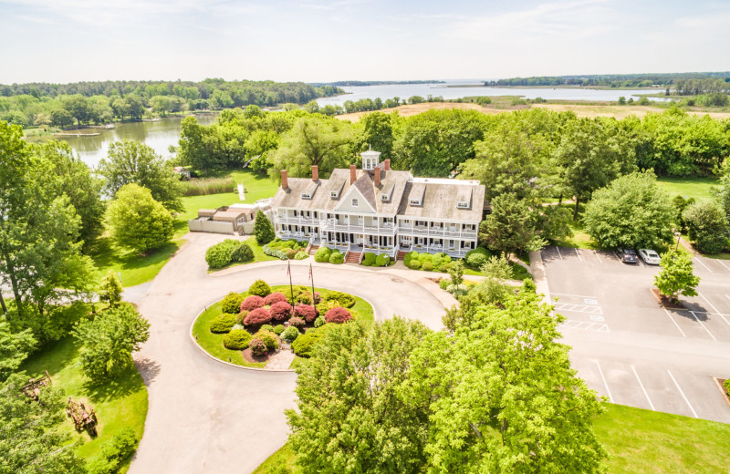 Aerial view of Kent Manor Inn.