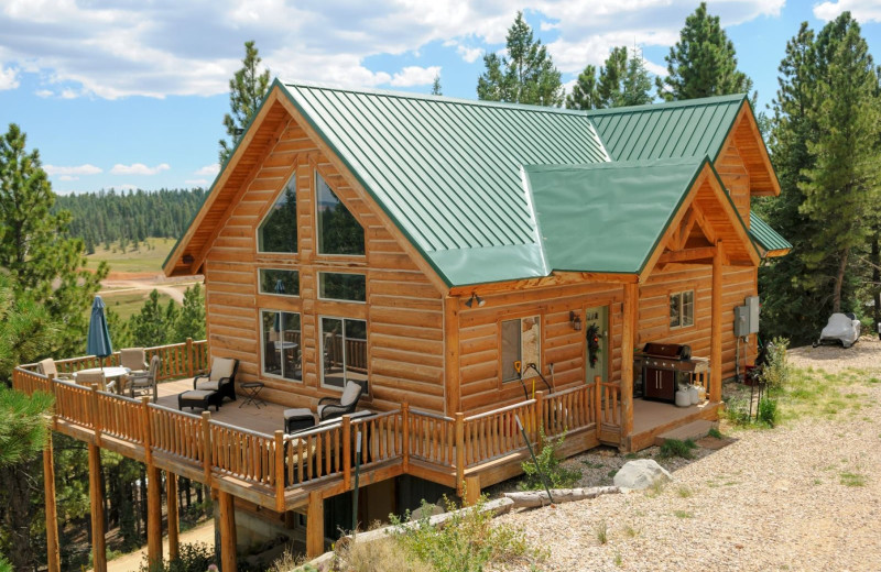 Rental exterior at Family Time Vacation Rentals.