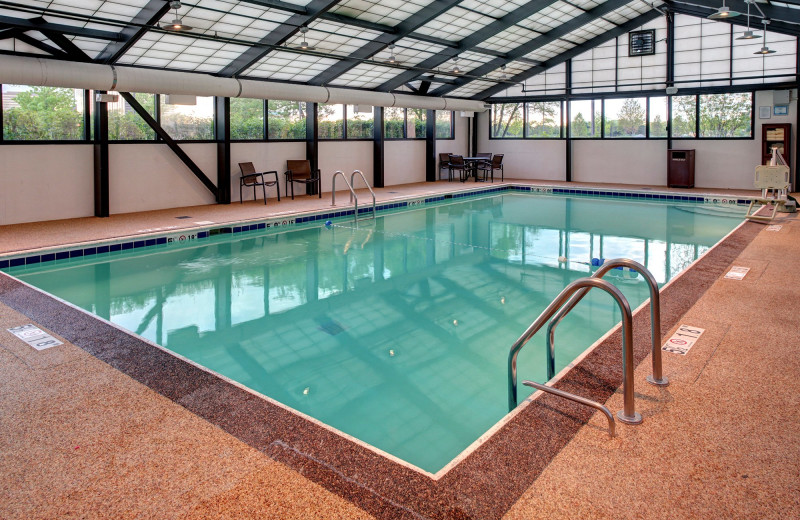 Indoor pool at Hyatt Place Auburn Hills.