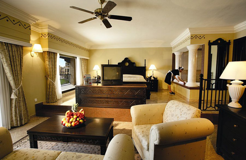 Guest suite at Hotel Riu Santa Fe.