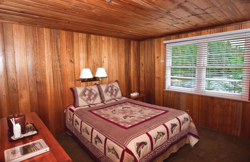 Guest bedroom at Yes Bay Lodge.