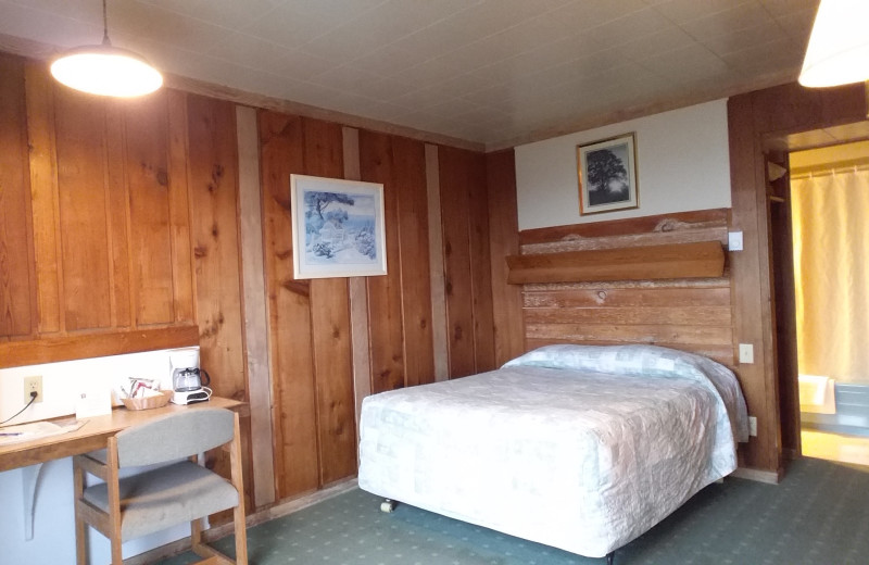 Guest room at Sunset Oceanfront Lodging.