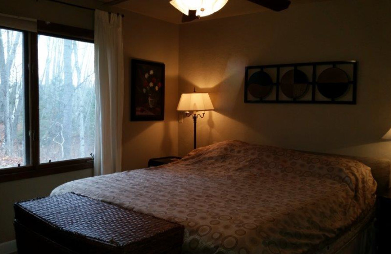 Rental bedroom at Door County Vacancies.