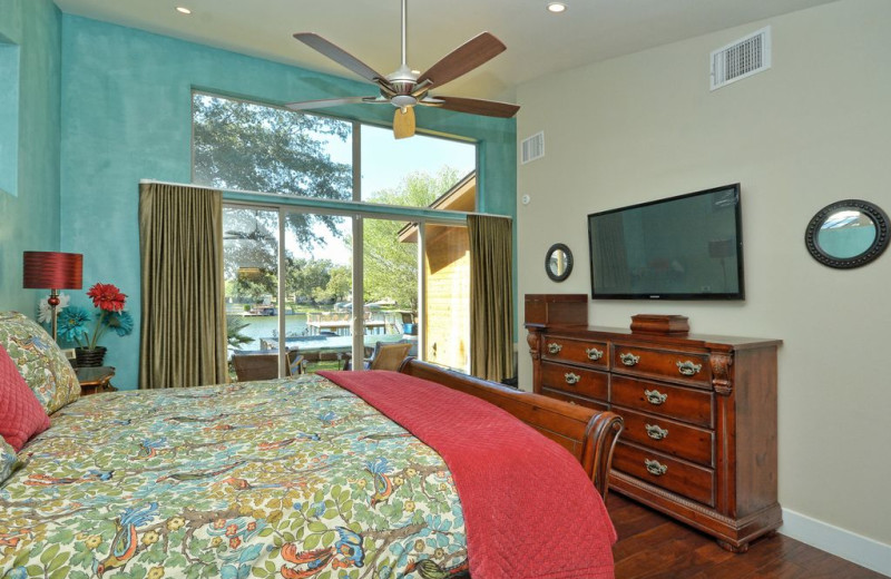 Rental bedroom at Villa Manana.