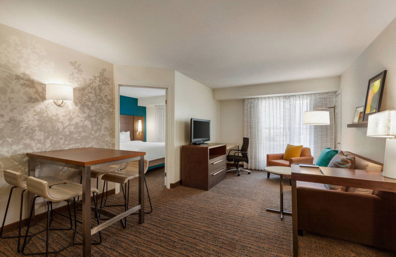 Guest room at Residence Inn Phoenix Chandler/Fashion Center.