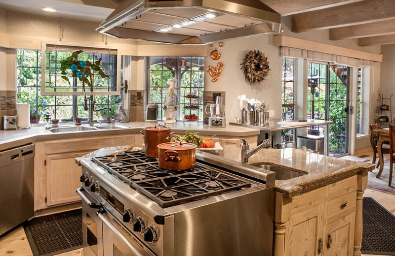 Kitchen at Casa Lana Bed & Breakfast.