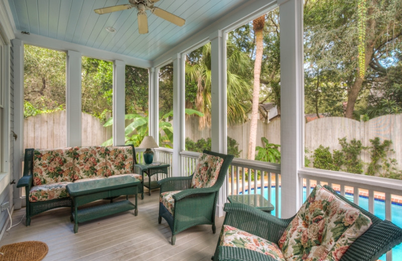 Vacation rental porch at Hodnett Cooper.