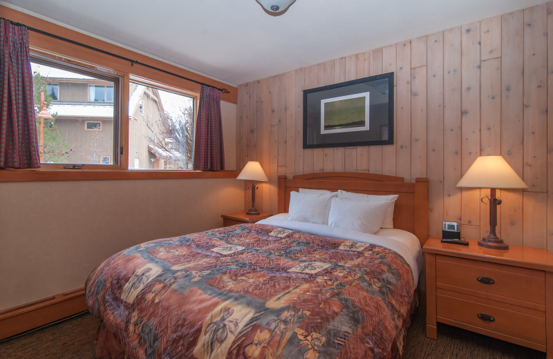 Guest bedroom at Hidden Ridge Resort.