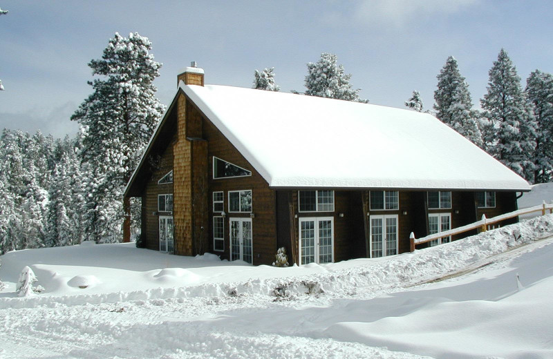 Winter time at Meadow Creek Lodge and Event Center.