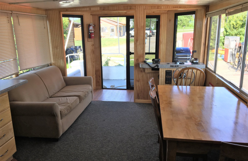 Houseboat at Vermilion Houseboats.