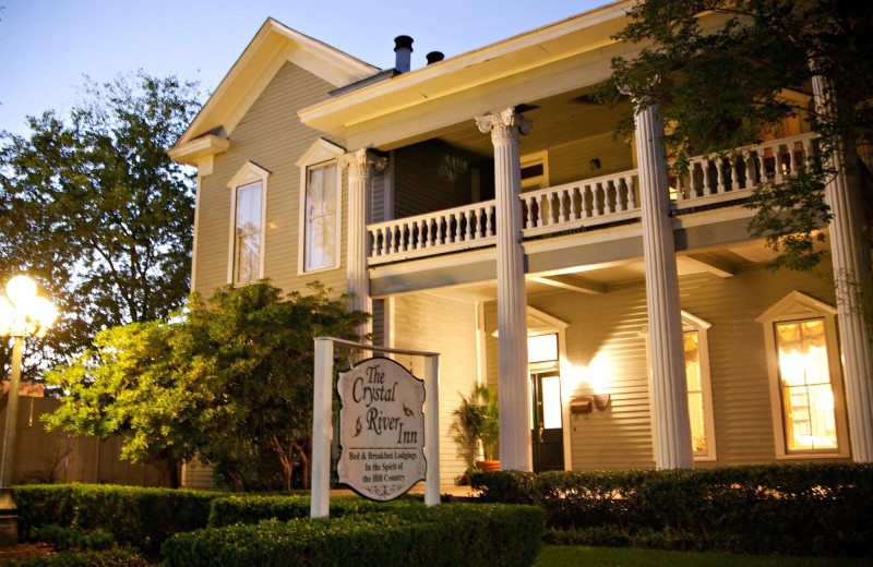 Exterior view of Crystal River Inn.