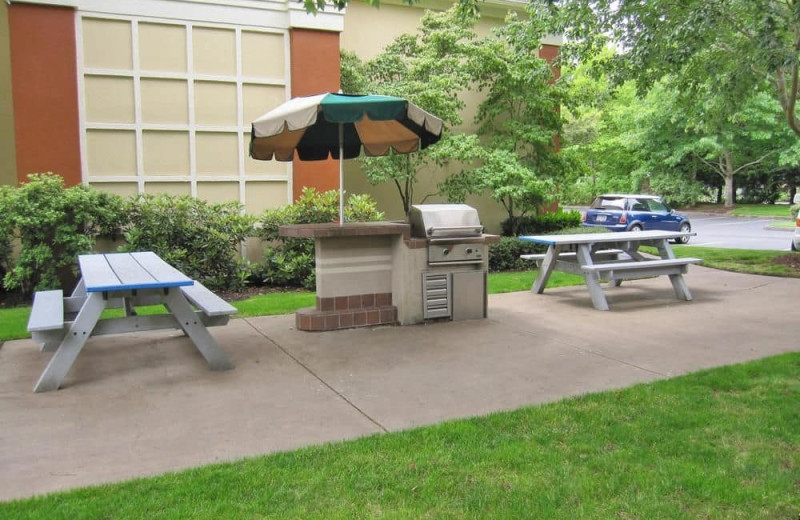 Patio at Extended Stay America - Portland - Beaverton.