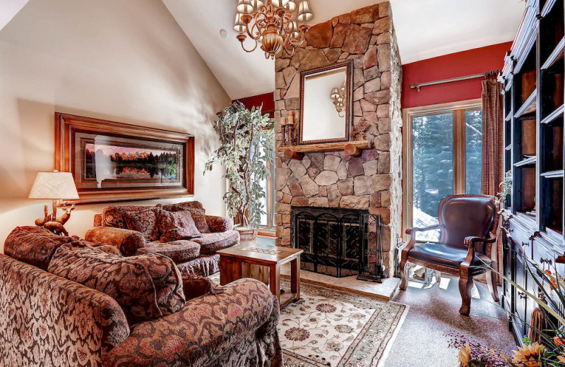 Rental living room at Wildwood Suites.